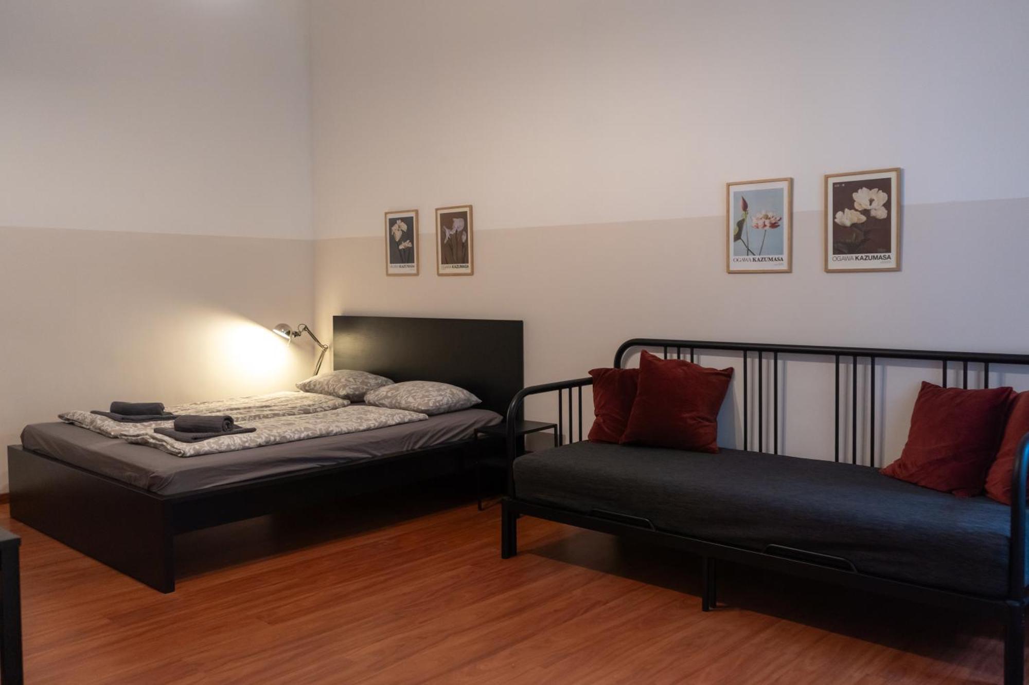 Cozy Apartment In Akacfa Street 부다페스트 외부 사진