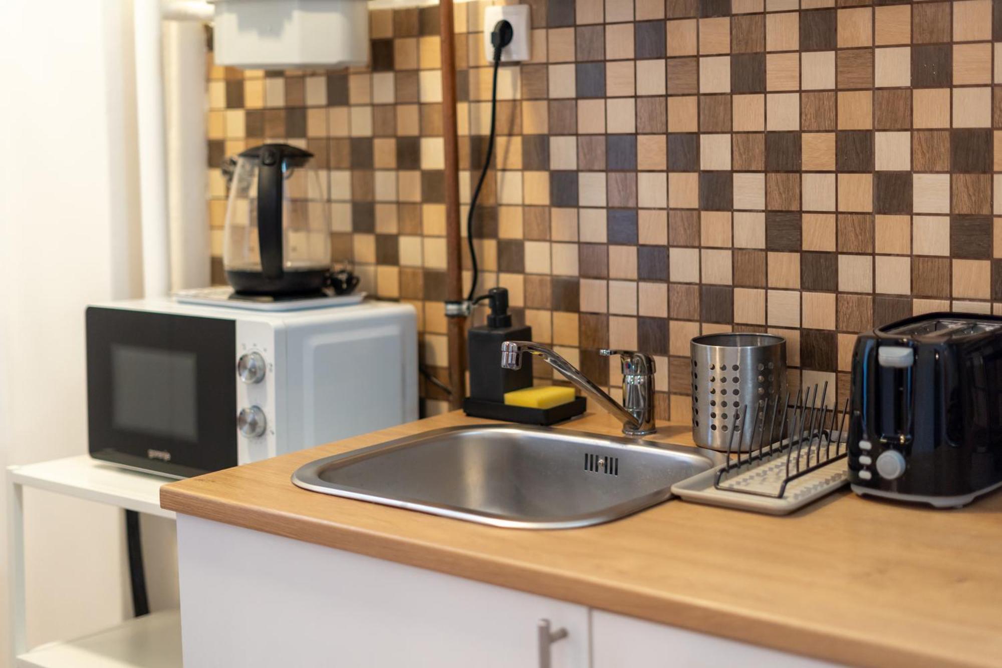 Cozy Apartment In Akacfa Street 부다페스트 외부 사진