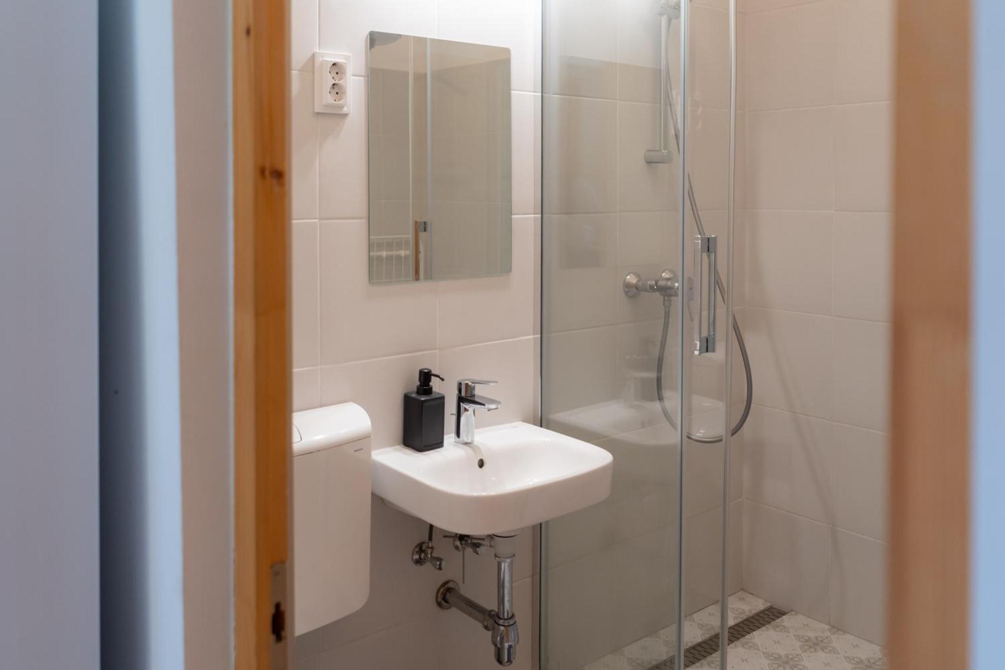 Cozy Apartment In Akacfa Street 부다페스트 외부 사진